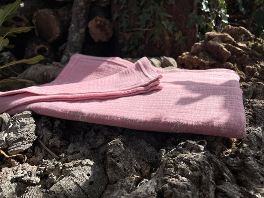 Plaid Sónia Rosa empolvado con estampado de Tipis - Muselina