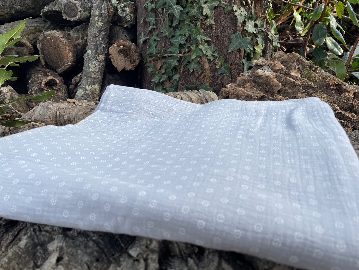 Plaid Sónia Gris estampado Margaritas Blancas - Arrullo bebé, Muselina