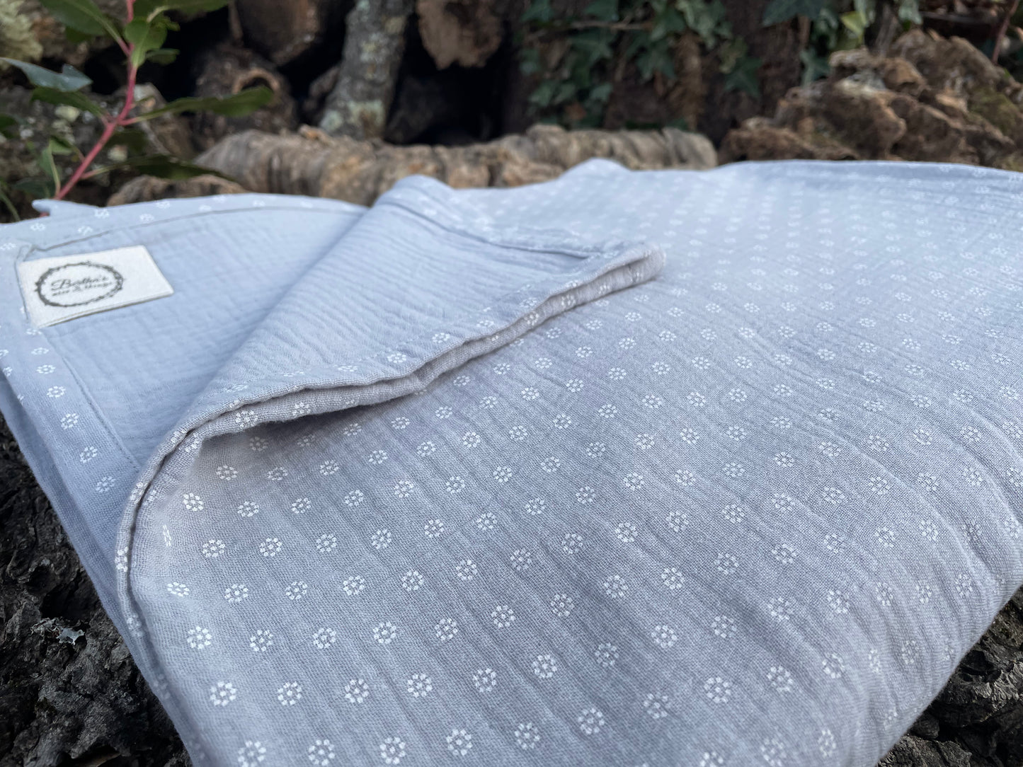 Plaid Sónia Gris estampado Margaritas Blancas - Algodón 100% OEKO-TEX