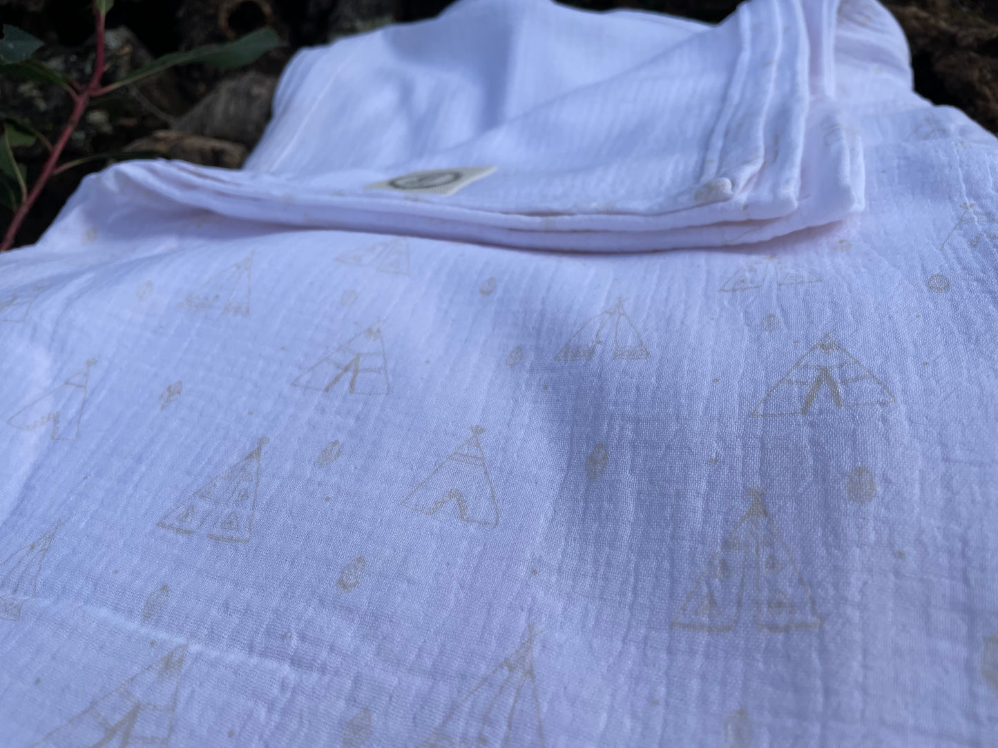 Plaid Sónia Blanco con estampado Tipis Amarillos - Dulce y suave