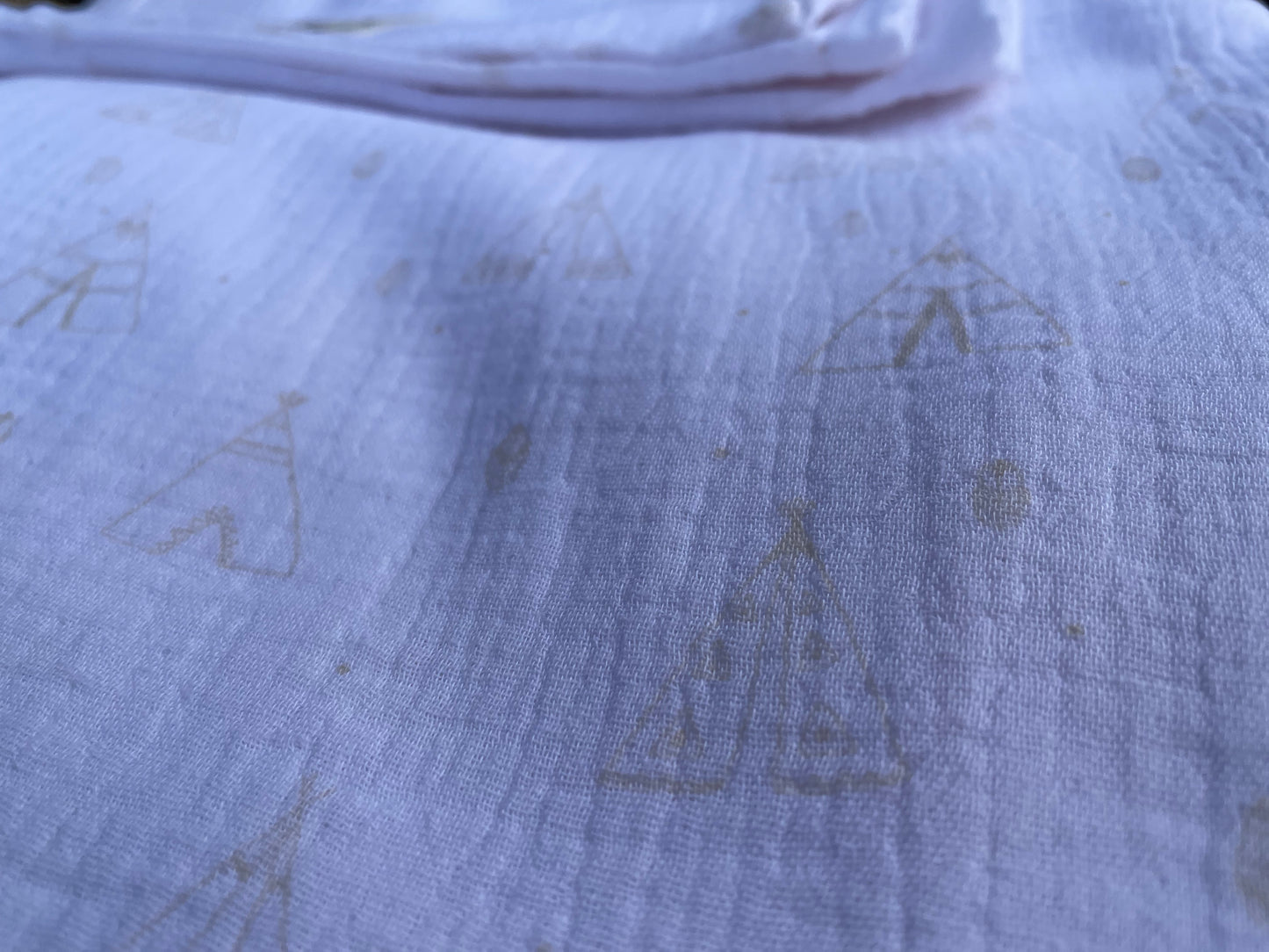 Plaid Sónia Blanco con estampado Tipis Amarillos - Para bebé