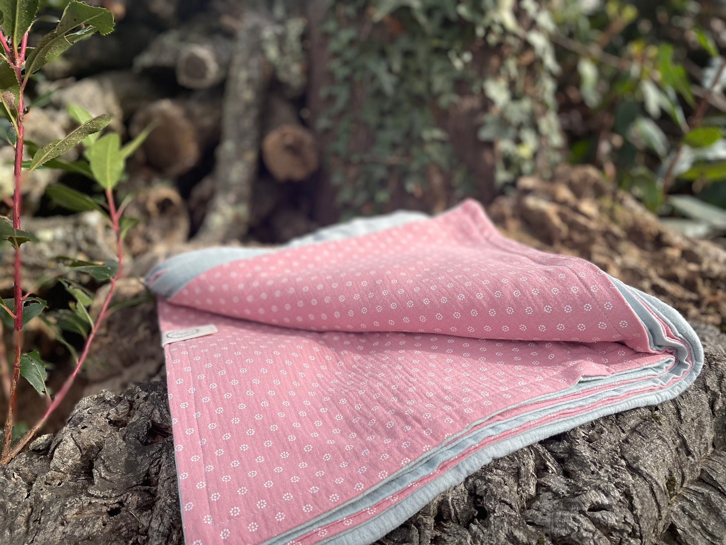 Plaid Carmen Verde con Margaritas rosa Empolvado - Hecho a mano