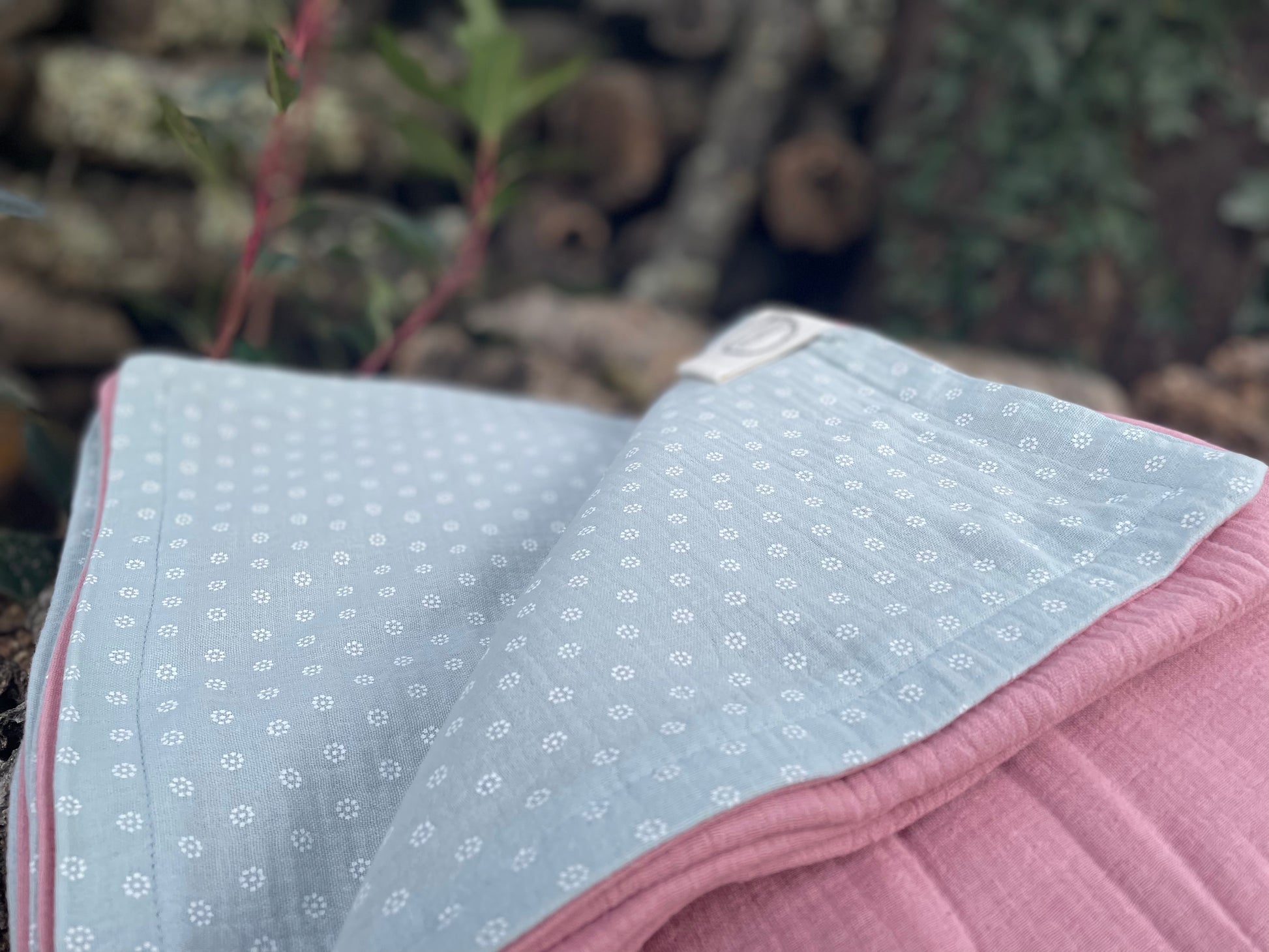 Plaid Carmen Rosa y Verde con Margaritas Blancas - Manta bebé