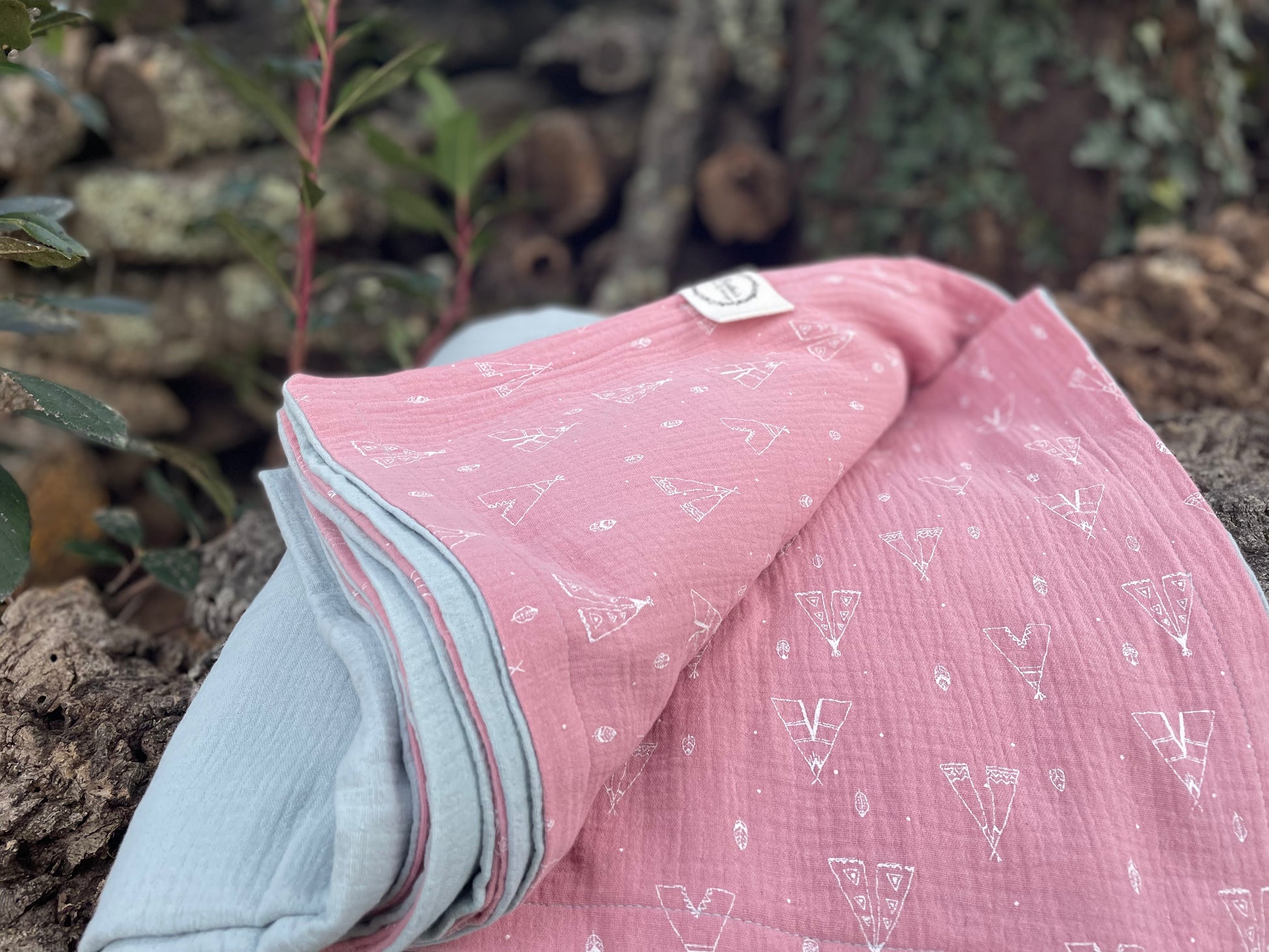 Plaid Carmen Verde con Tipi Rosa Empolvado - Hecha a mano